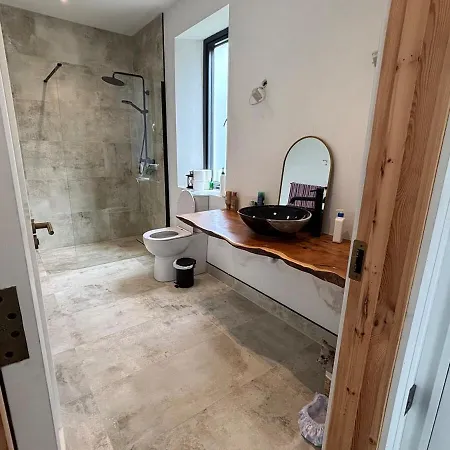 Semesterbostad Views *