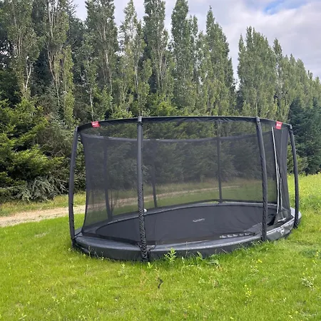 Views Semesterbostad *